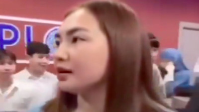 Kazakistan'da sıra dışı doğum günü sürprizi: Kadın kocasına 'İkinci Eş' hediye etti