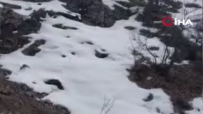 Karların üzerinde gördüler depremin habercisi dediler. Bir şehir diken üstünde