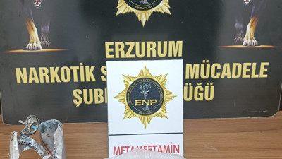 Zehir tacirlerine baskın