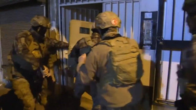 33 ilde IŞİD'e eş zamanlı operasyon. 147 şüpheli yakalandı