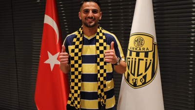 Emre Belözoğlu Kazımcan'a güvenmedi bir sol bek daha aldı