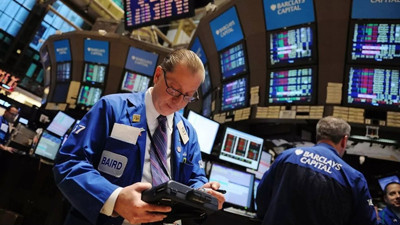 Küresel piyasalar haftaya temkinli başladı (12 Şubat 2024)