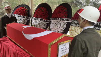 Şehide son veda! Memleketinde son yolculuğuna uğurlandı (14 Şubat 2024)