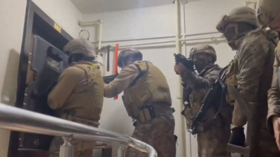 Bakan Yerlikaya açıkladı. İstanbul'da üç çete çökertildi