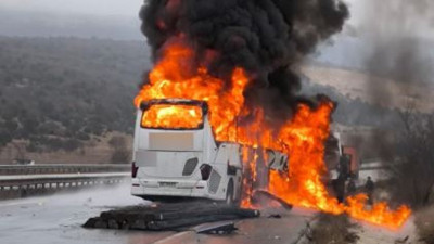 Otobüs kazasında ölenlerin kimlikleri belli oldu