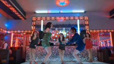 İnci Taneleri’nden olay yaratacak fragman. Dilber 4 kadınla pavyon dansı yapıyor