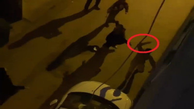 Bursa'da iki aile palalarla birbirine girdi