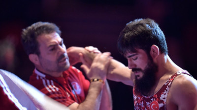 Milli sporculardan Avrupa Güreş Şampiyonası'nda 2 madalya