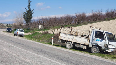Mersin’de trafik kazası: 2 yaralı (19 Şubat 2024)