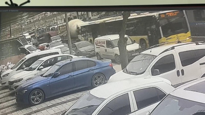 Beton mikseri otobüse arkadan çarptı: 5 yaralı