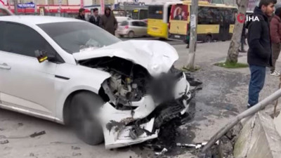 Beylikdüzü’nde arabanın çarptığı yaya iş yeri bahçesine savruldu! Öyle hızlı geldi ki yayalar neye uğradığını şaşırdı