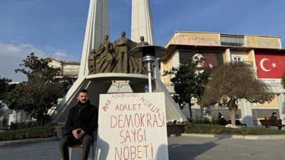 CHP'den listeye giremeyince oturma eylemi başlattı