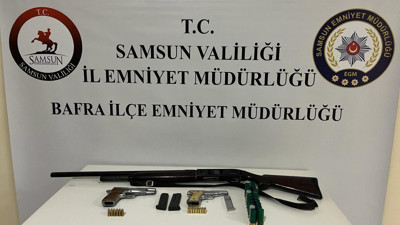 Samsun'da ruhsatsız silah ve tüfek ele geçirildi