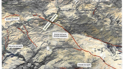 İliç'teki maden sahasının altından geçen fay hattı haritadan silinmiş