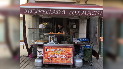 Heybeliada’da Spinoza için lokma dağıtıldı