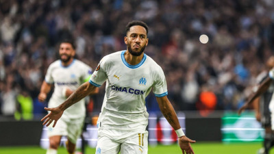 Aubameyang Avrupa Ligi'nin tarihine geçti. Falcao'yu geride bıraktı