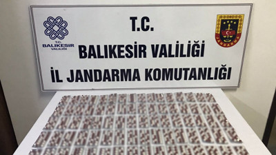 Balıkesir’de durdurulan araçtaki şahıs uyuşturucu cephanesi çıktı