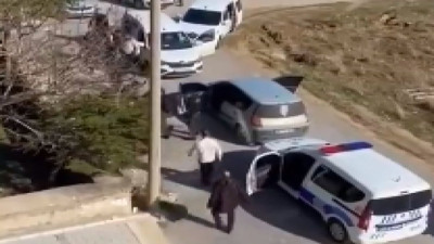 Konya'da 17 yaşındaki ehliyetsiz genç polisin kovalamacasıyla yakalandı: Köpeğini veterinere götürdüğünü söyledi