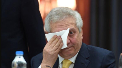 Aziz Yıldırım rest çekti