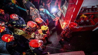 Bangladeş’te 7 katlı restoranda yangın: 43 ölü, 22 yaralı