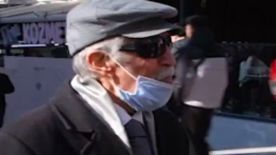 Sokak röportajında isyan eden emekli: '3 kuruş emekli maaşım yetmiyor. Bütün belalar Atatürk'ten uzaklaştığımızdan oluyor'
