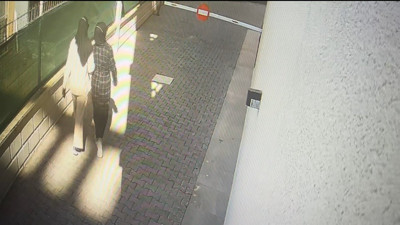 Hırsızlardan 'pes' dedirten taktik! Hırsızlık için önce çocuk yapıyorlar