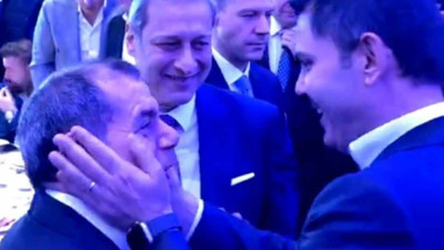 74 yaşındaki Dursun Özbek yanağını Murat Kurum'a neden okşattı?