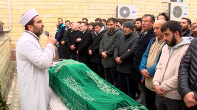 Cip emniyet şeridinde bekleyenlere çarptı: 1 ölü 4 yaralı