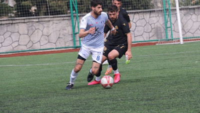 Şampiyon 9 kişi kalmış rakibine 1 gol bile atamadı