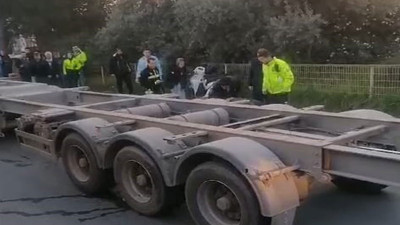 TIR ile çarpışan motokurye yaşamını yitirdi