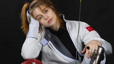 Milli sporcudan Avrupa Şampiyonası'nda gümüş madalya