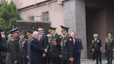Bakan Güler Azerbaycanlı mevkidaşı Hasanov ile görüştü