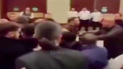 Zafer Partililer arasında kavga çıktı