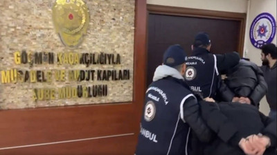 Yabancılar için sahte belgeler düzenleyen örgüte dev operasyon