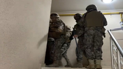 4 ilde eş zamanlı fuhuş operasyonu. Ghost ve Mr. Yamaç yakayı ele verdi