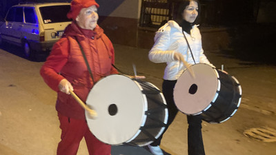İlk sahura kadın davulcularla uyandılar