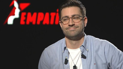 Çağlar Ertuğrul boşanan tanıdıklarına seslendi: "Altınımı geri ver"