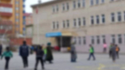 14 yaşındaki iki öğrenci okul çıkışı birbirini bıçakladı