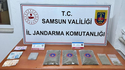 Satışa hazır paket paket uyuşturucu jandarma tarafından ele geçirildi