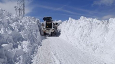 Köy yolları açılıyor