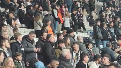 Fernando Santos'un yüzü düştü