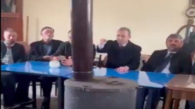 AK Parti Pendik Belediye Başkan Adayı Ahmet Cin'in vatandaşı azarlaması tepki topladı