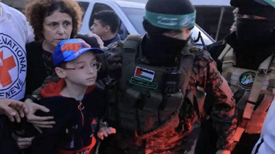 İsrail ile Hamas arasında müzakereler Katar'da resmen başladı. Esir takası olacak mı?