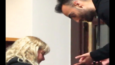 Matematik gerçek hayatta ne işimize yarar diyenlere duyurulur: Matematik problemiyle hoşladığı kızın numarasını aldı