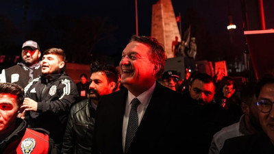 Hasan Arat Çarşı'da