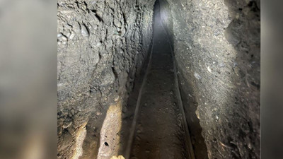 Kırgızistan'da 130 metrelik tünel bulundu