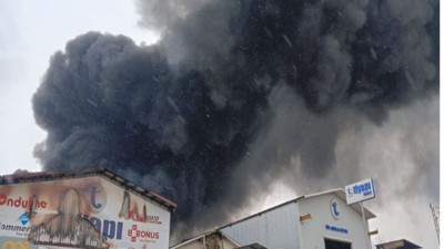 Gökyüzü dumanla kaplandı