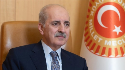 Kurtulmuş vefatının 51. yılında Aşık Veysel'i andı