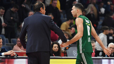 Ergin Ataman yedekleri eritti