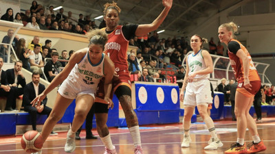 Galatasaray deplasmanda farklı kazandı avantajı kaptı